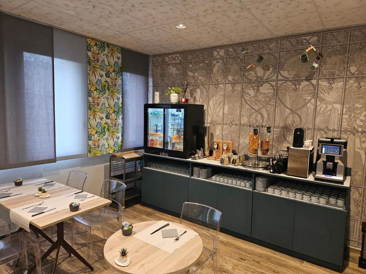 Hotel Euro Castegnato ภายนอก รูปภาพ
